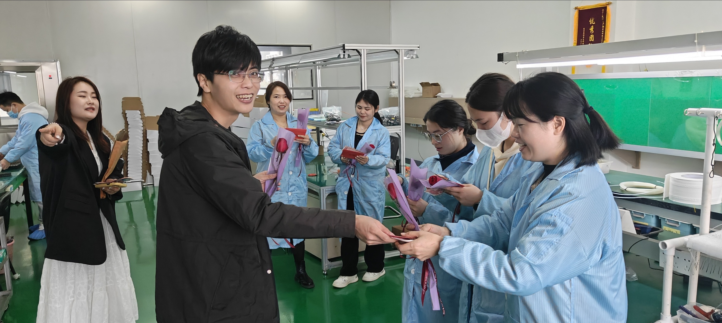 3.8女神節(jié)快樂丨不懼時光，自成光芒